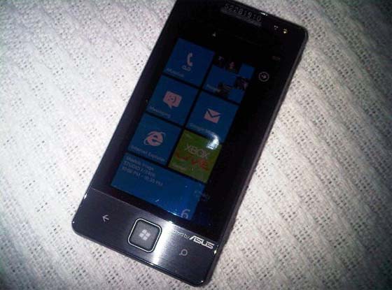 asus windows phone 7